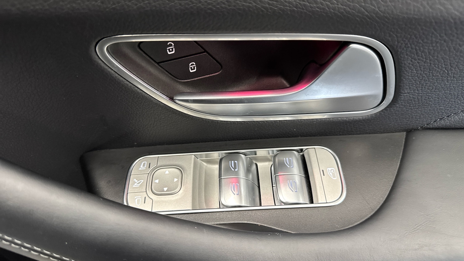 Used Mercedes-Benz GLE 2023 for sale - 76565330: Photo 26