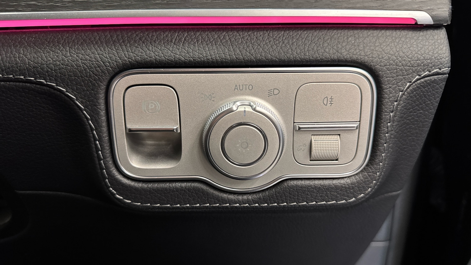 Used Mercedes-Benz GLE 2023 for sale - 76565330: Photo 29