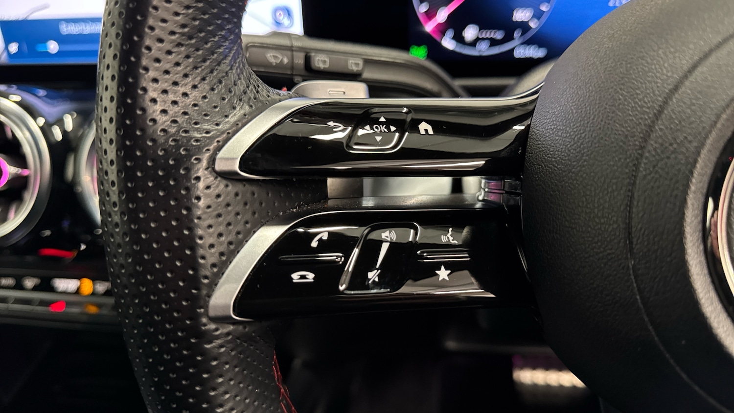 Used Mercedes-Benz GLB 2024 for sale - 77168461: Photo 30