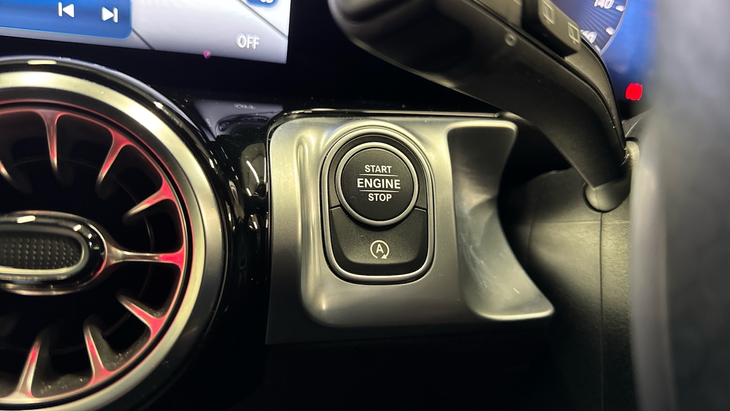 Used Mercedes-Benz GLB 2024 for sale - 77168461: Photo 33