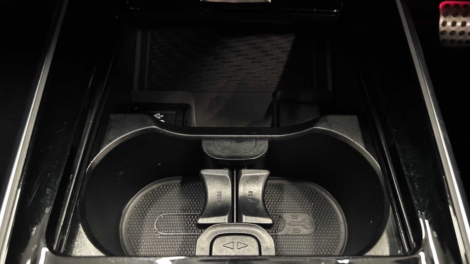 Used Mercedes-Benz GLB 2024 for sale - 77168461: Photo 35