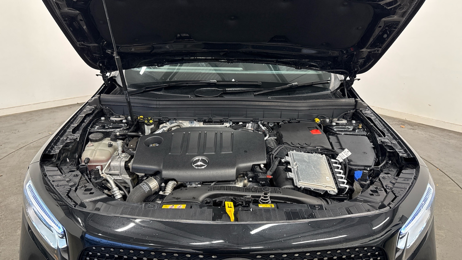 Used Mercedes-Benz GLB 2024 for sale - 77168461: Photo 8