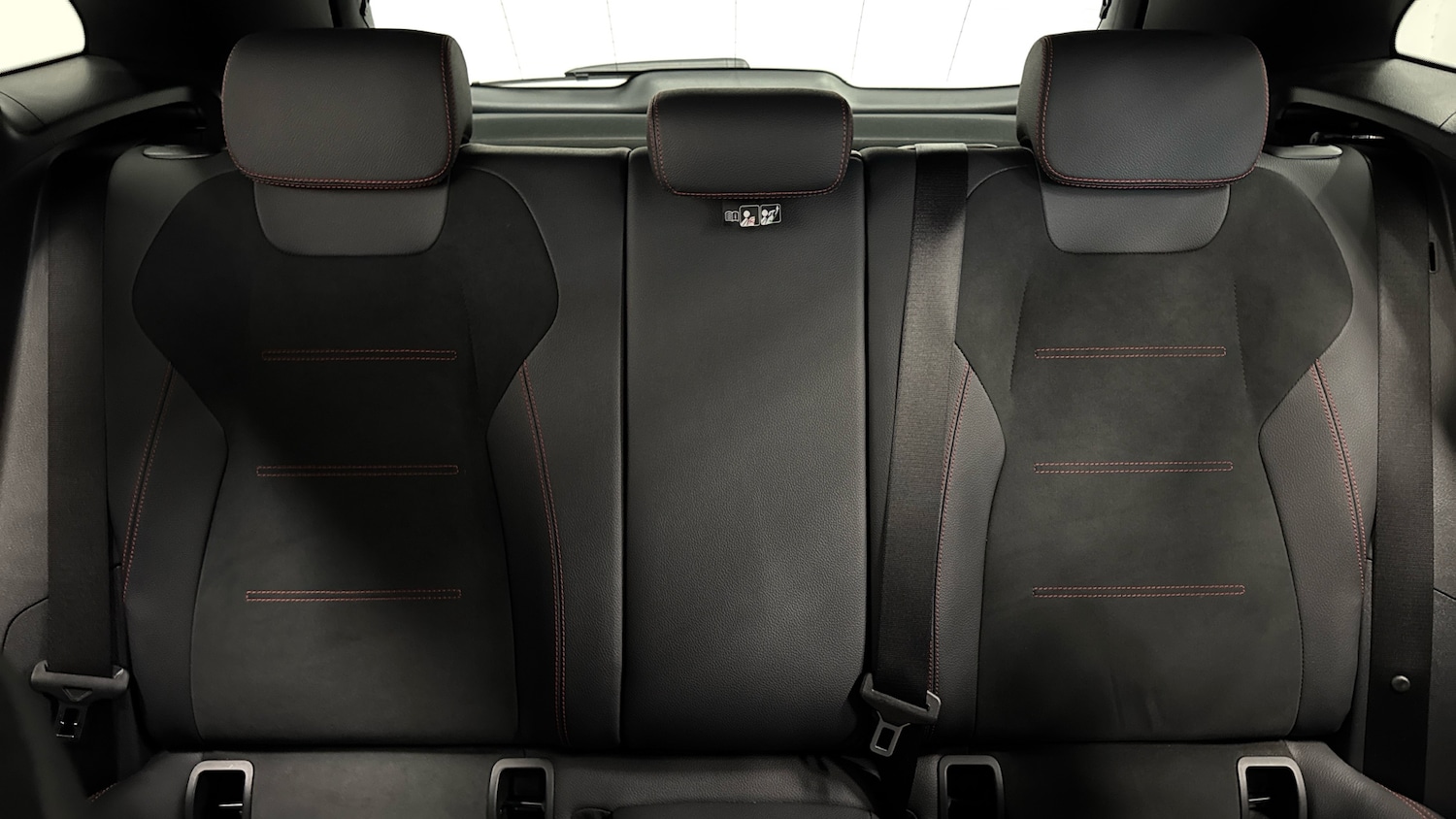 Used Mercedes-Benz GLA 2025 for sale - 77701211: Photo 15