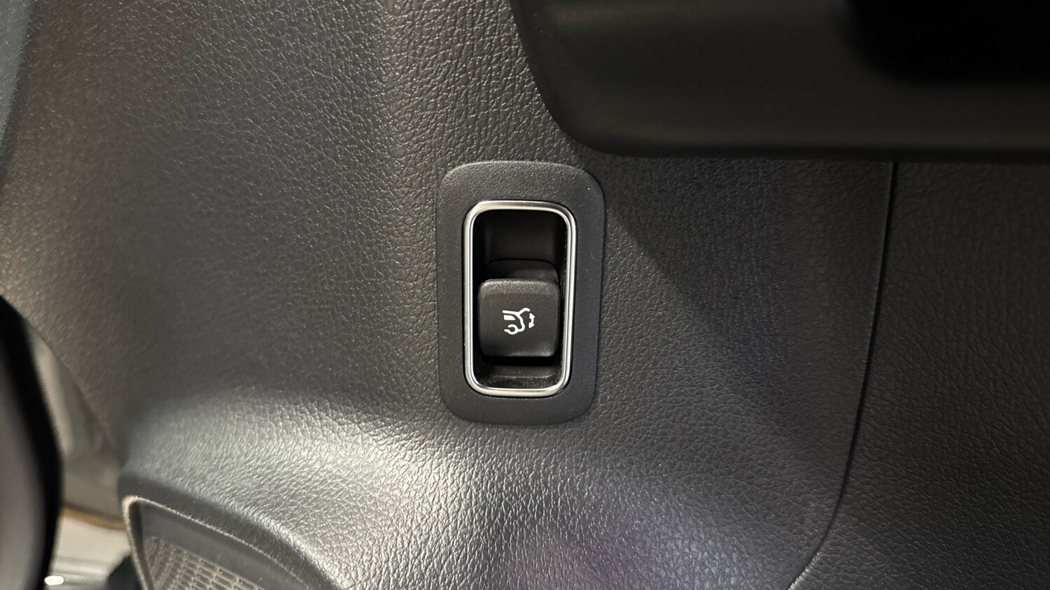 Used Mercedes-Benz GLA 2025 for sale - 77701211: Photo 27