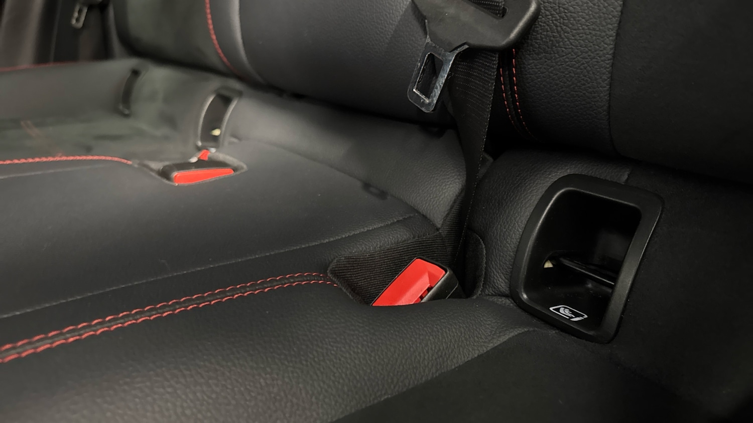 Used Mercedes-Benz GLA 2024 for sale - 77918440: Photo 17