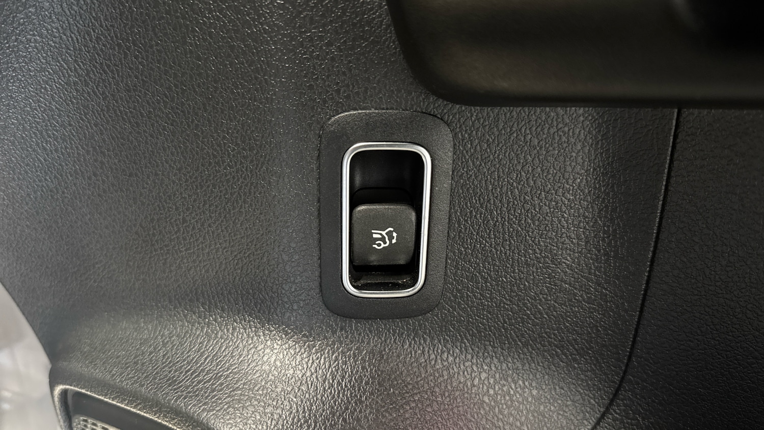 Used Mercedes-Benz GLA 2024 for sale - 77918440: Photo 27