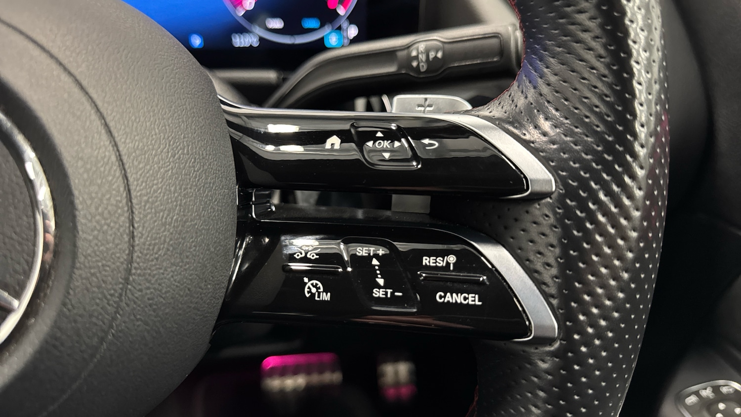 Used Mercedes-Benz GLA 2024 for sale - 77918440: Photo 31