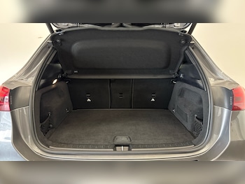 Used Mercedes-Benz GLA 2024 for sale - 77918440: Photo