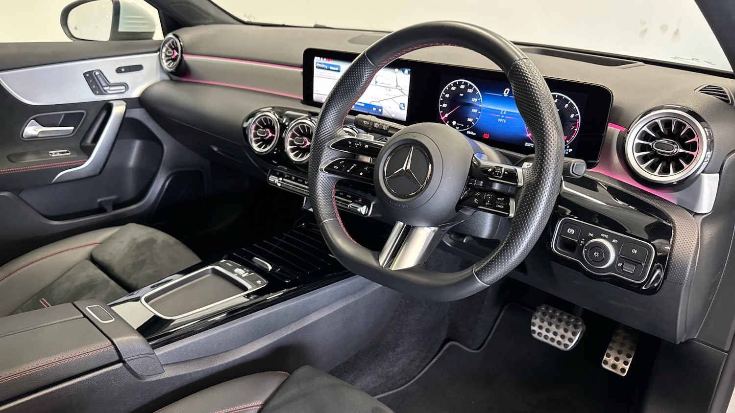 Used Mercedes-Benz A-Class 2024 for sale - 76129279: Photo 11