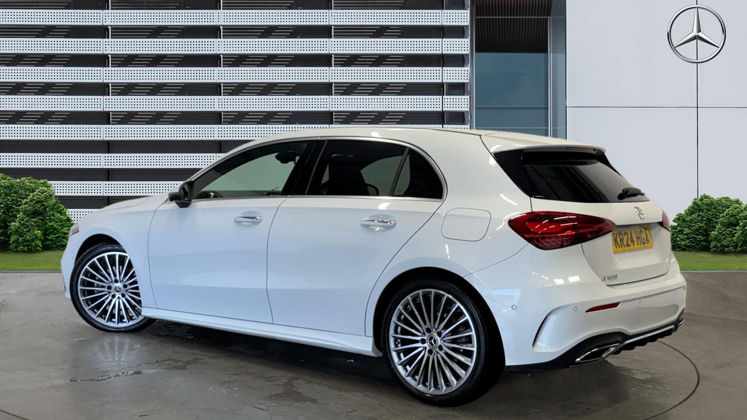 Used Mercedes-Benz A-Class 2024 for sale - 76129279: Photo 2