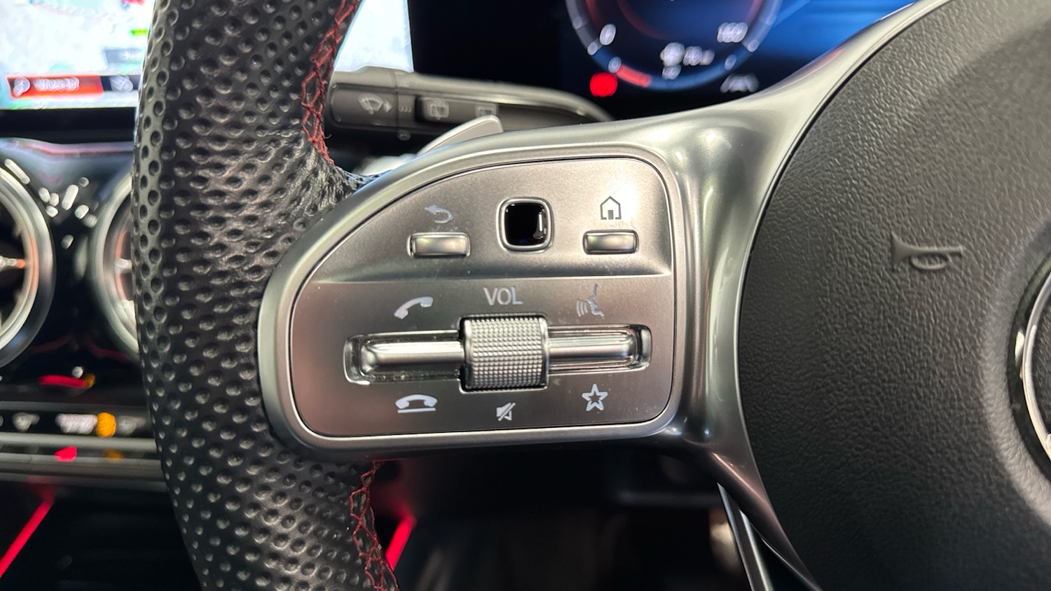 Used Mercedes-Benz GLB 2022 for sale - 77245097: Photo 29