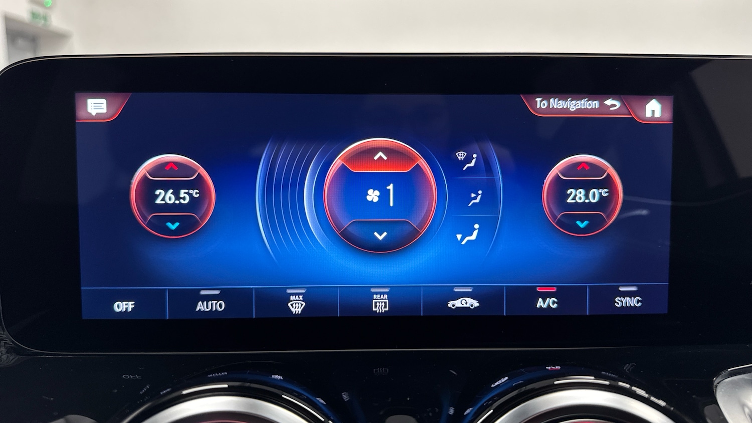 Used Mercedes-Benz GLB 2022 for sale - 77245097: Photo 40