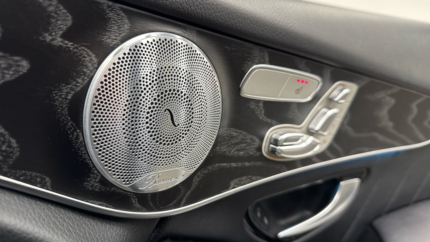 Used Mercedes-Benz GLC 2018 for sale - 76821472: Photo 23