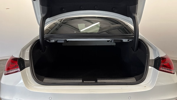 Used Mercedes-Benz CLA 2021 for sale - 76196373: Photo 4