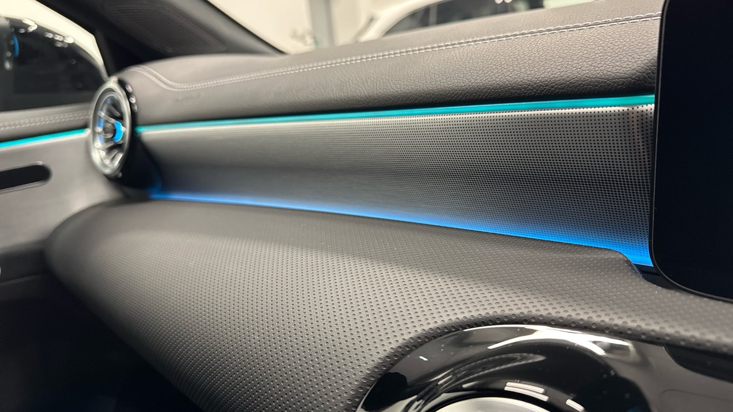 Used Mercedes-Benz A-Class 2022 for sale - 77069568: Photo 36