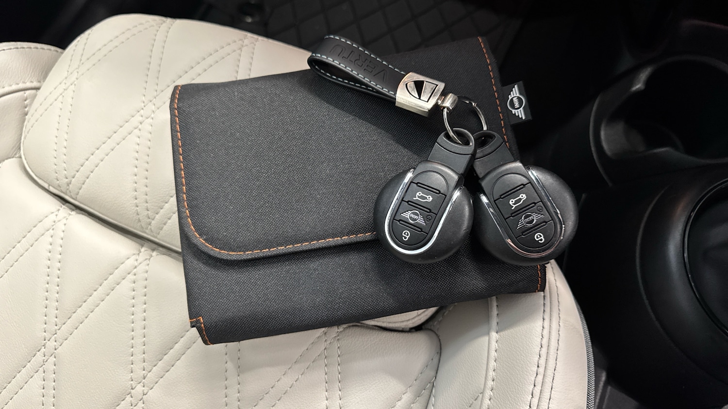 Used MINI Hatch 2023 for sale - 76422209: Photo 19