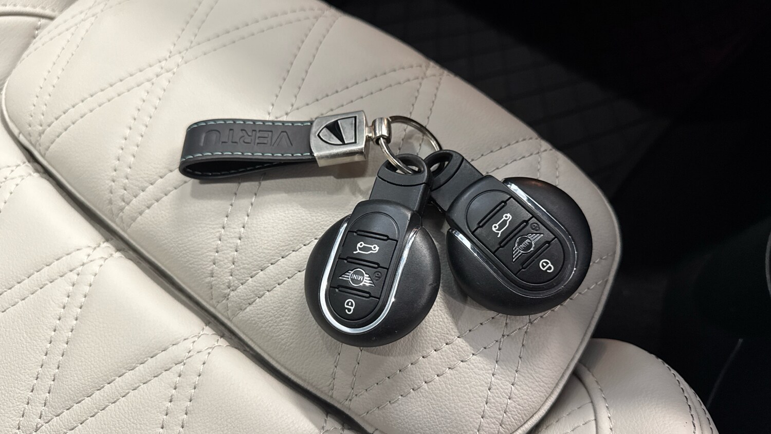 Used MINI Hatch 2023 for sale - 76422209: Photo 20