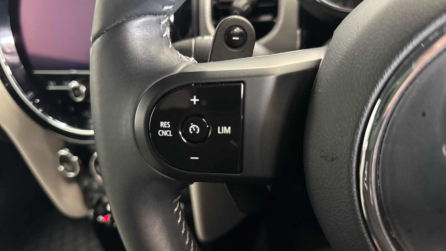 Used MINI Hatch 2023 for sale - 76422209: Photo 27