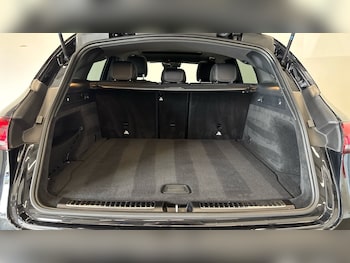 Used Mercedes-Benz EQC 2022 for sale - 75164279: Photo