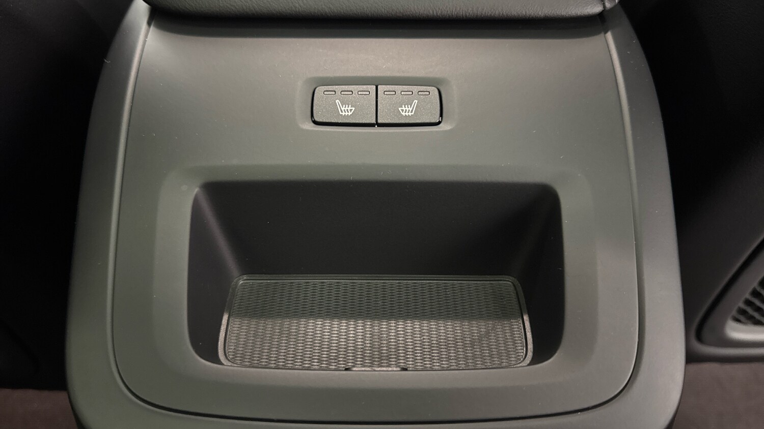 Used Volvo XC60 2023 for sale - 78223217: Photo 21