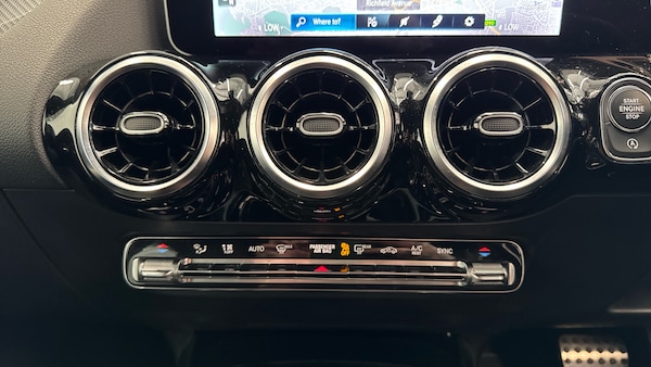 Used Mercedes-Benz B Class 2019 for sale - 76030298: Photo 34