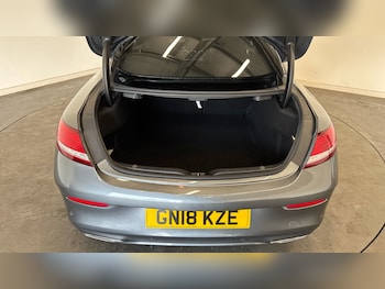 Used Mercedes-Benz C Class 2018 for sale - 78668338: Photo