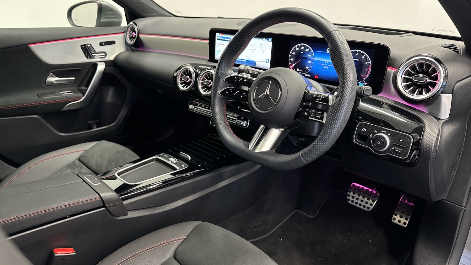 Used Mercedes-Benz A-Class 2024 for sale - 76795025: Photo 11