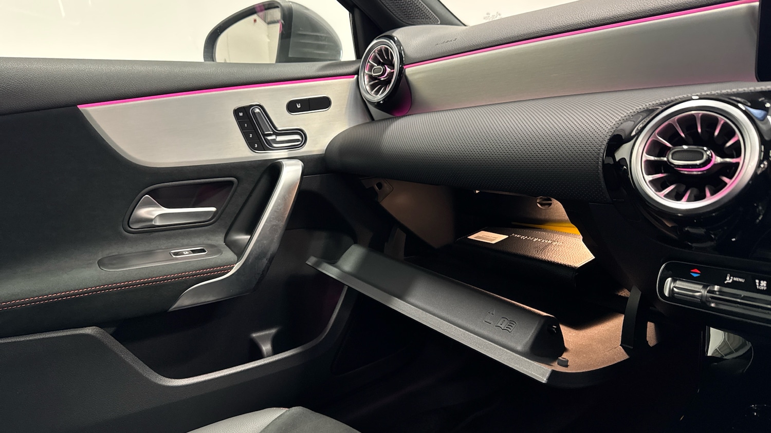 Used Mercedes-Benz A-Class 2024 for sale - 76795025: Photo 35