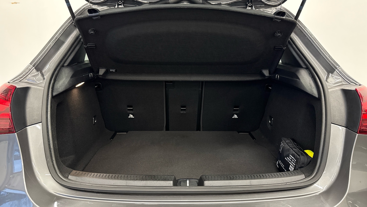 Used Mercedes-Benz A-Class 2024 for sale - 76795025: Photo 4