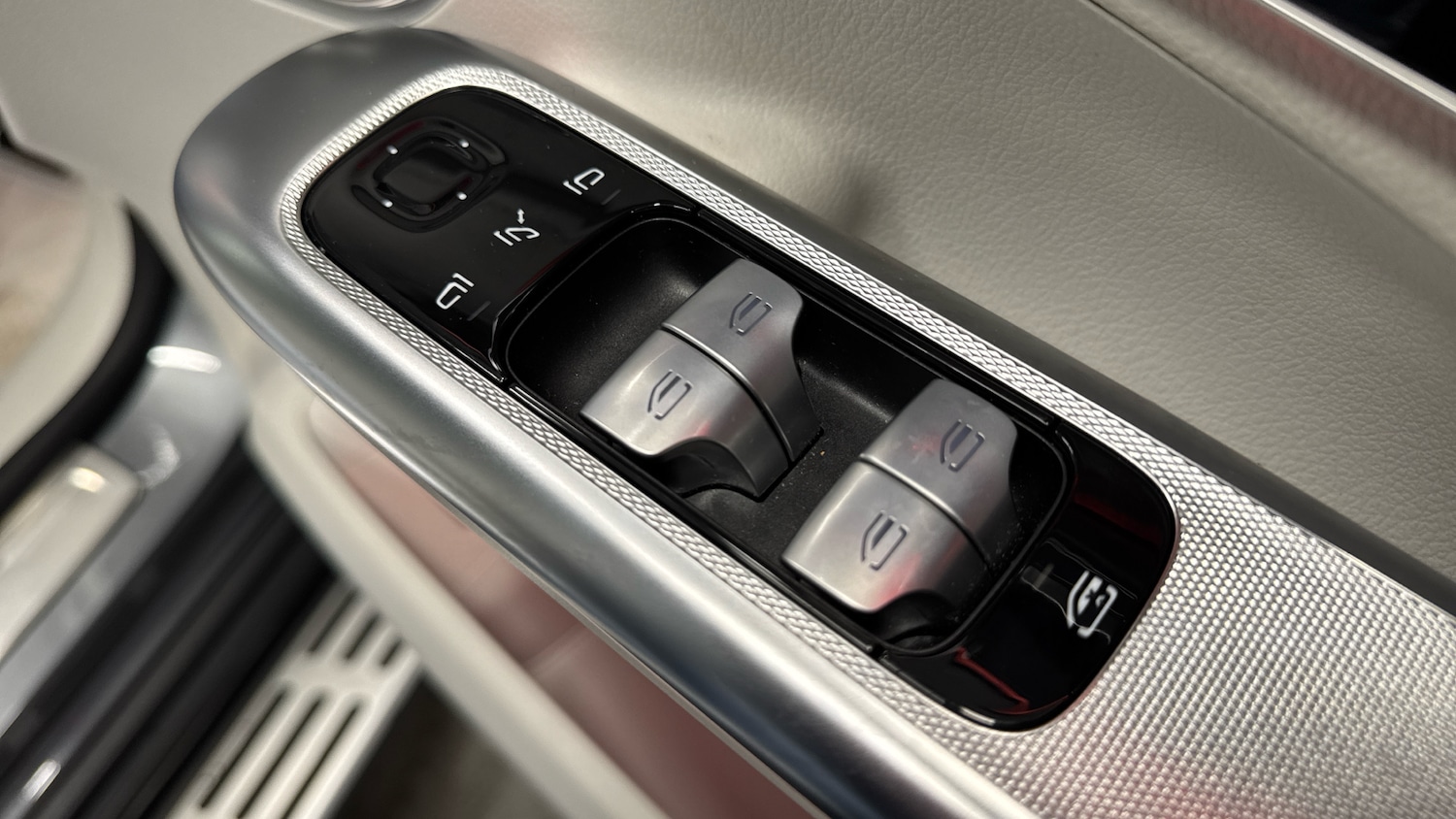 Used Mercedes-Benz EQA 2024 for sale - 77272160: Photo 27