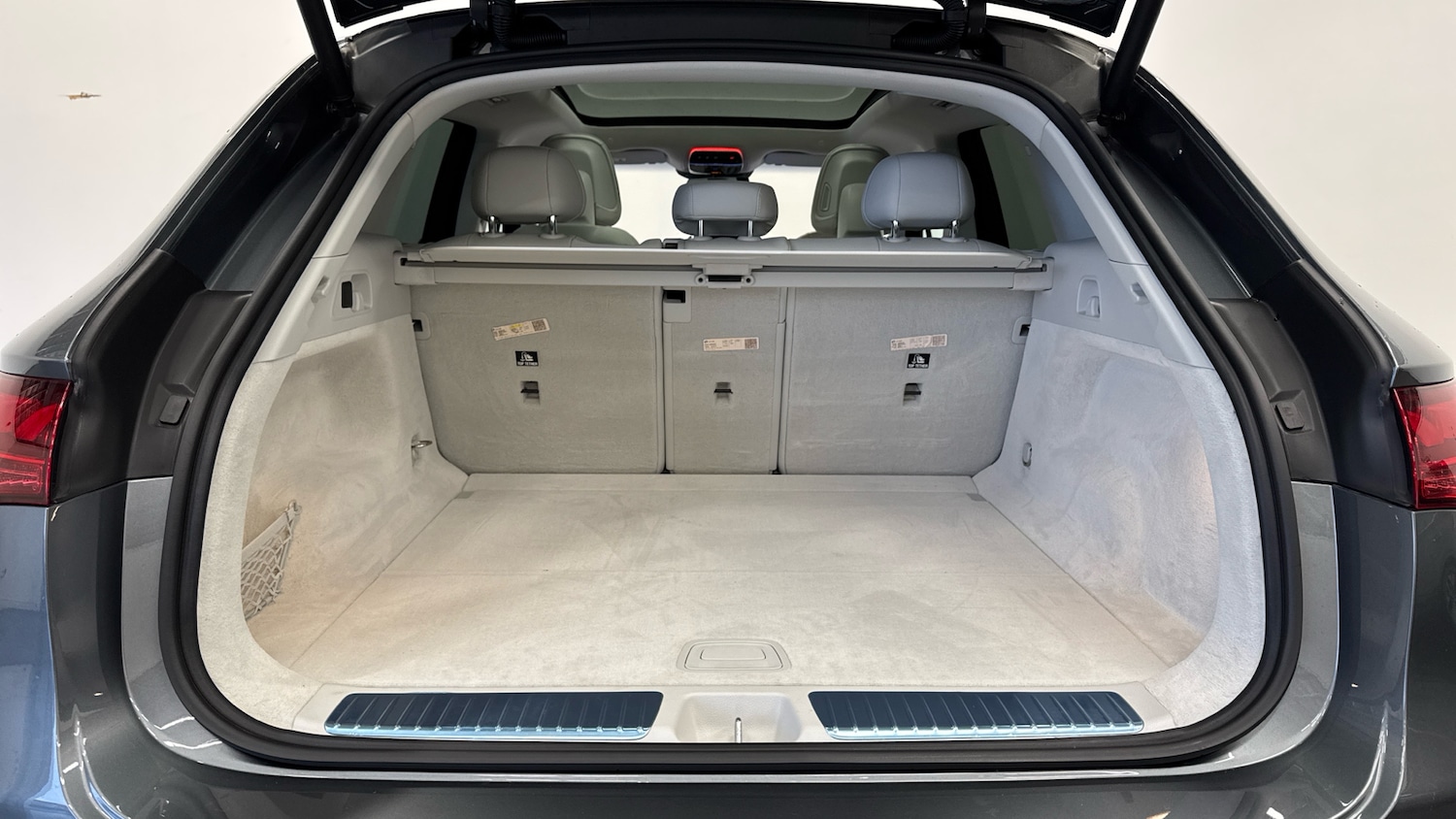 Used Mercedes-Benz EQA 2024 for sale - 77272160: Photo 4