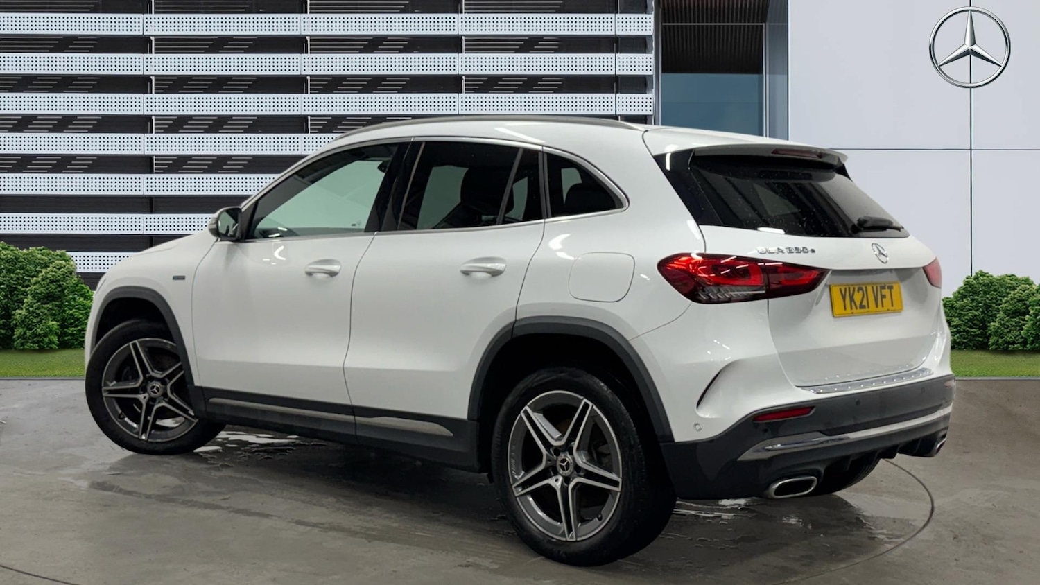 Used Mercedes-Benz GLA 2021 for sale - 77137499: Photo 2