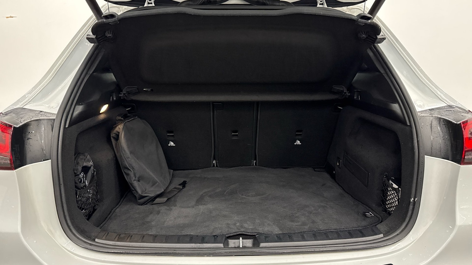 Used Mercedes-Benz GLA 2021 for sale - 77137499: Photo 4