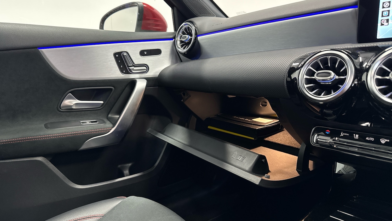 Used Mercedes-Benz A-Class 2020 for sale - 76729083: Photo 37