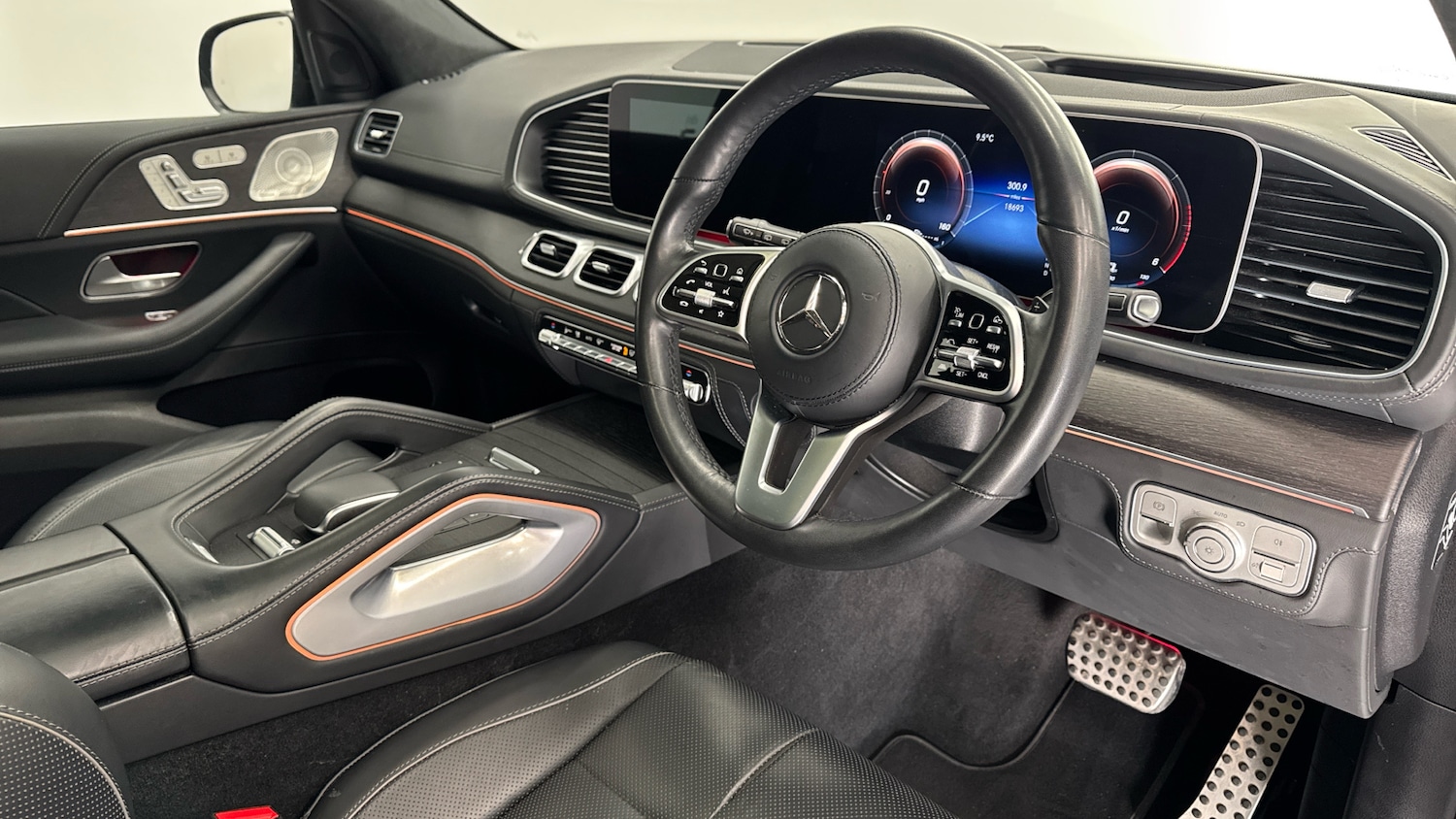 Used Mercedes-Benz GLS 2022 for sale - 77189098: Photo 11