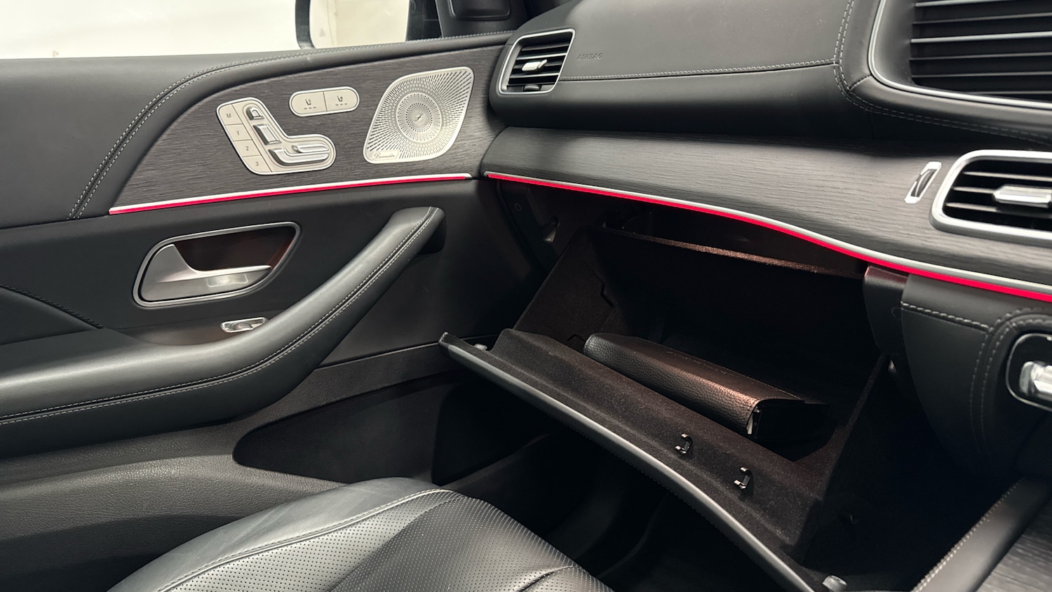 Used Mercedes-Benz GLS 2022 for sale - 77189098: Photo 38