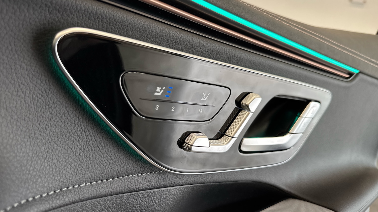 Used Mercedes-Benz EQA 2025 for sale - 76079683: Photo 24
