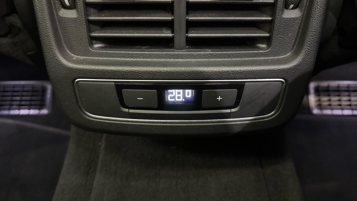 Used Audi e-tron GT 2022 for sale - 78078043: Photo 21