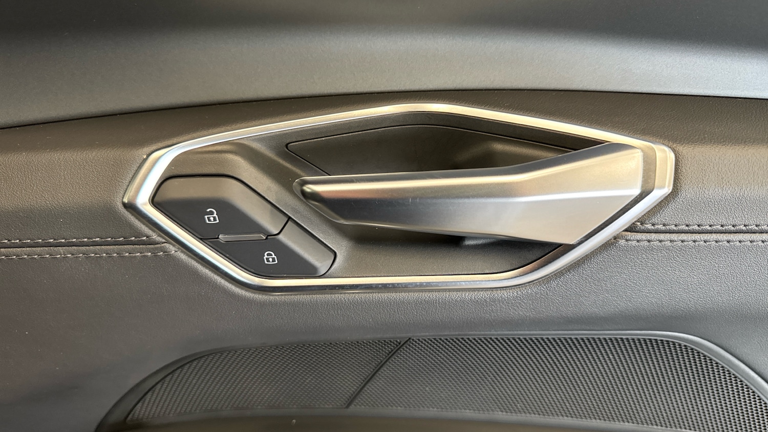 Used Audi e-tron GT 2022 for sale - 78078043: Photo 24