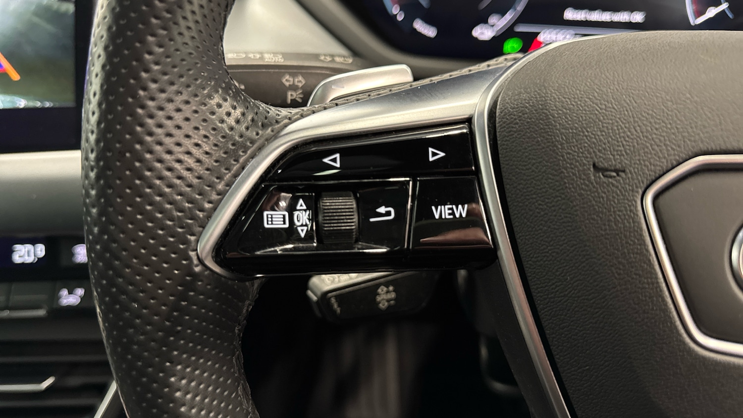 Used Audi e-tron GT 2022 for sale - 78078043: Photo 30