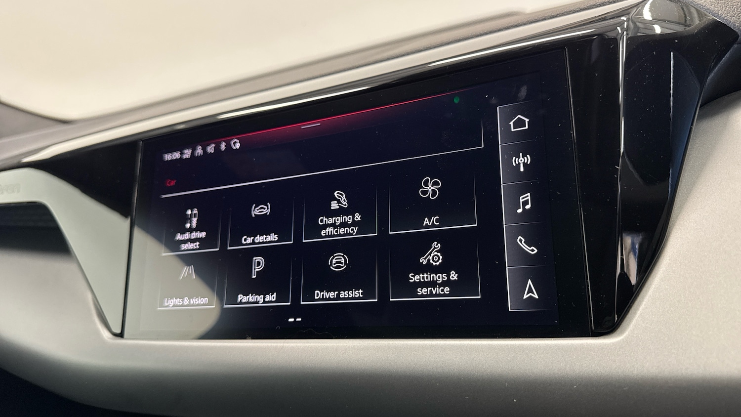 Used Audi e-tron GT 2022 for sale - 78078043: Photo 43