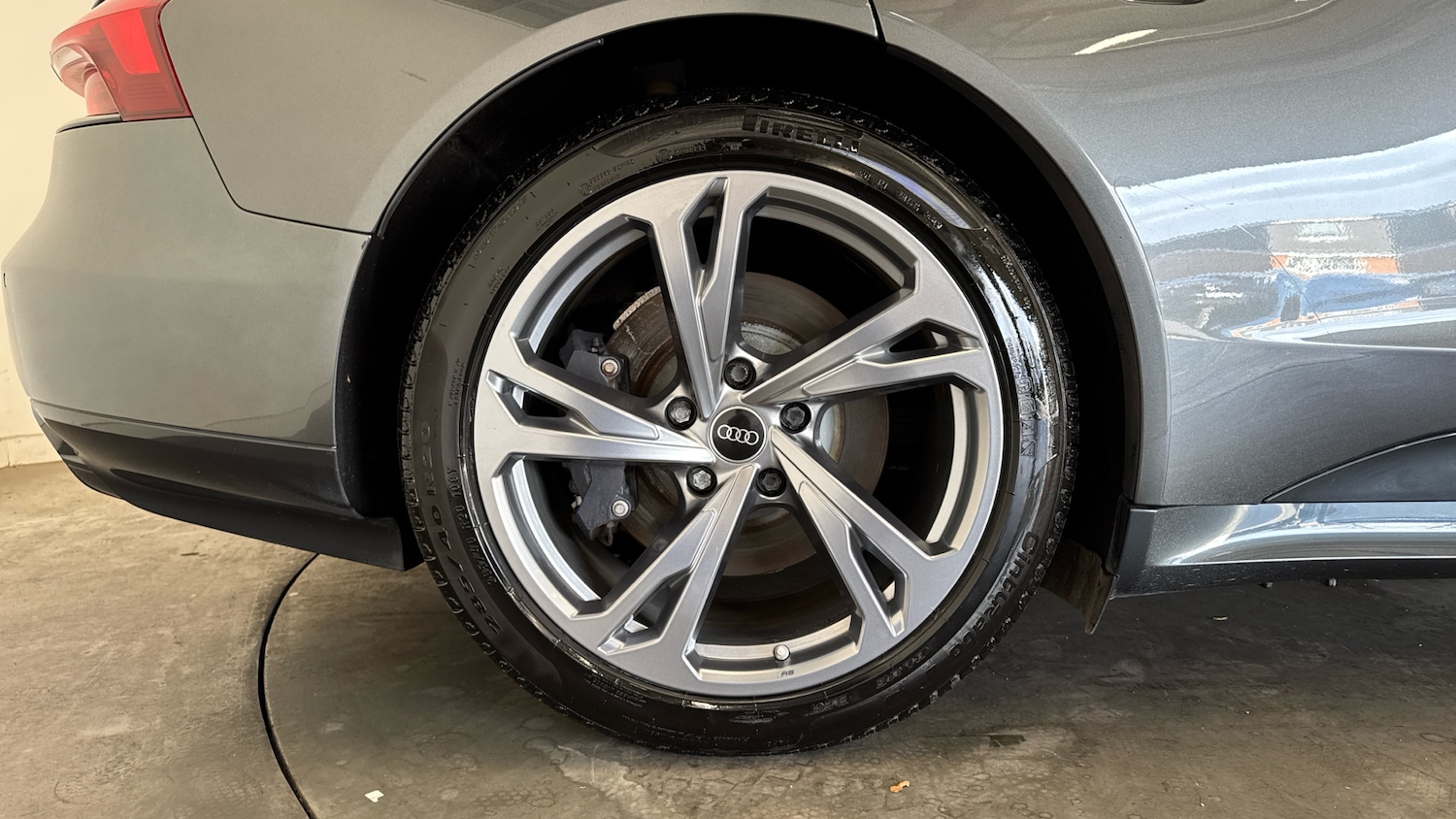 Used Audi e-tron GT 2022 for sale - 78078043: Photo 7