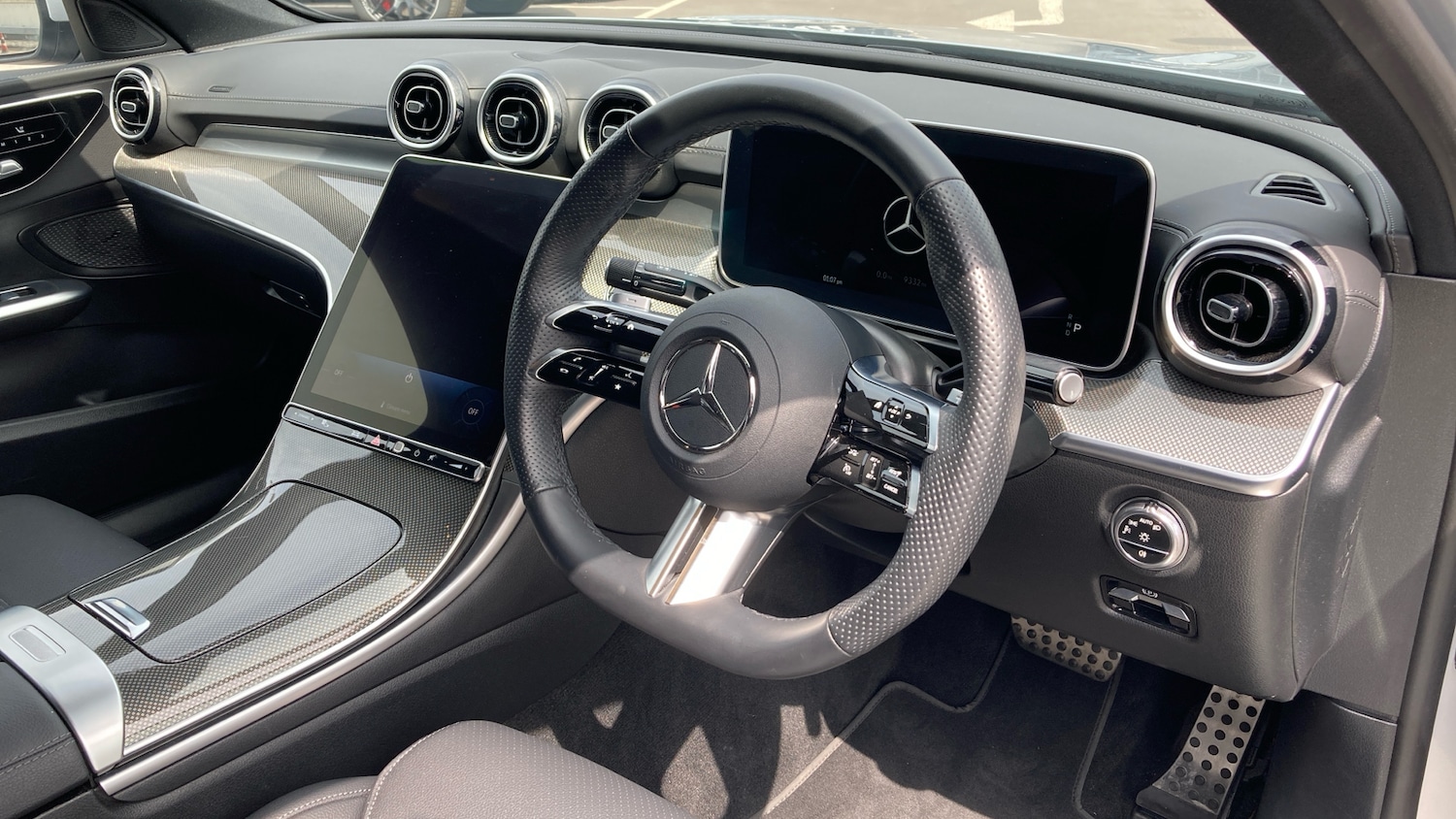 Used Mercedes-Benz C Class 2024 for sale - 76393951: Photo 11