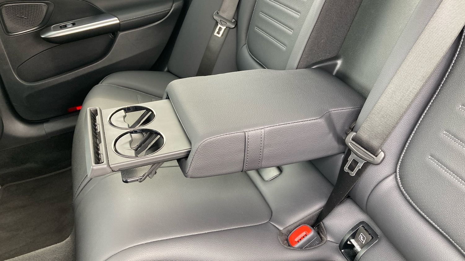 Used Mercedes-Benz C Class 2024 for sale - 76393951: Photo 29