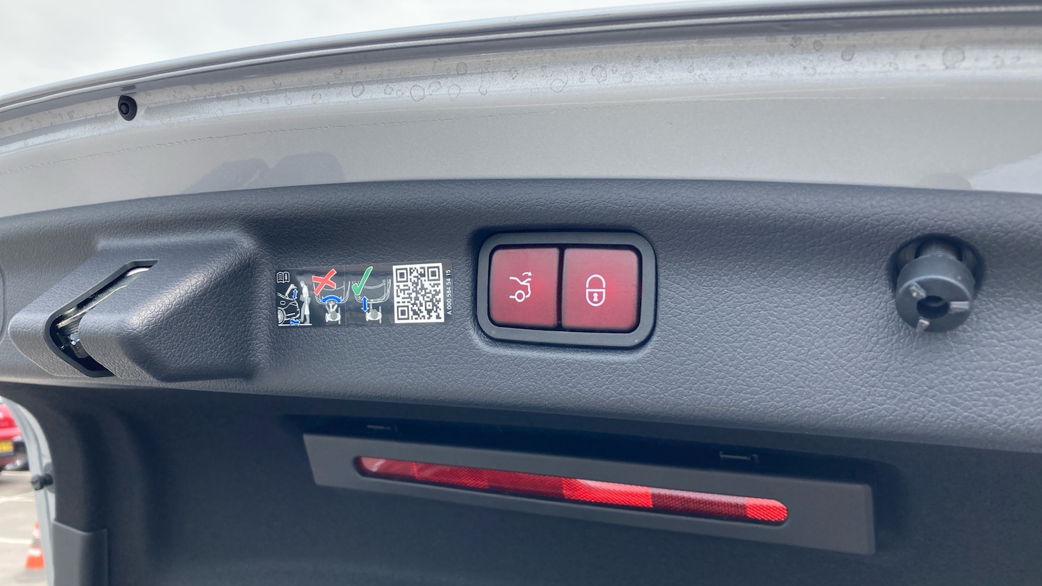 Used Mercedes-Benz C Class 2024 for sale - 76393951: Photo 30