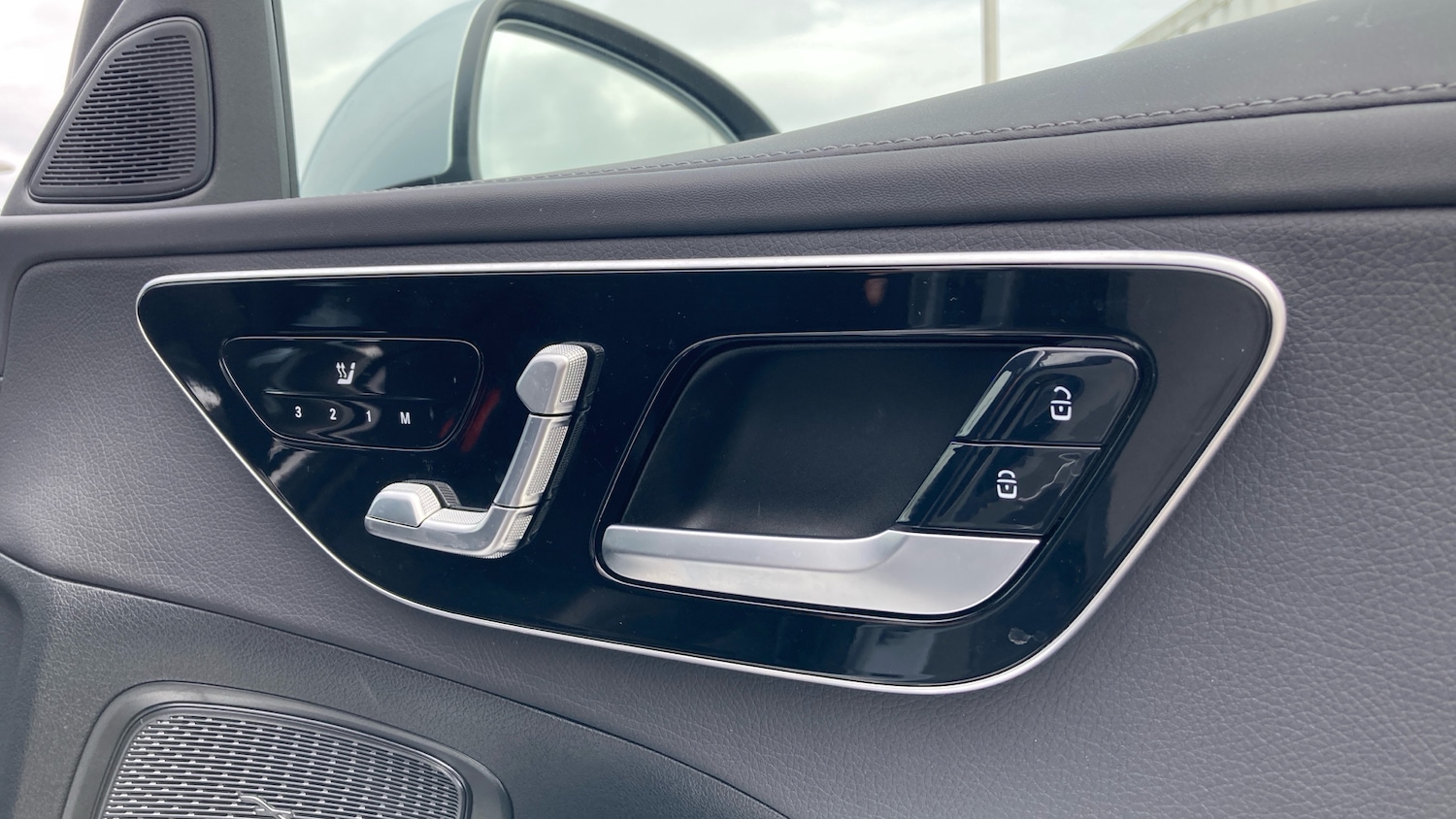 Used Mercedes-Benz C Class 2024 for sale - 76393951: Photo 32