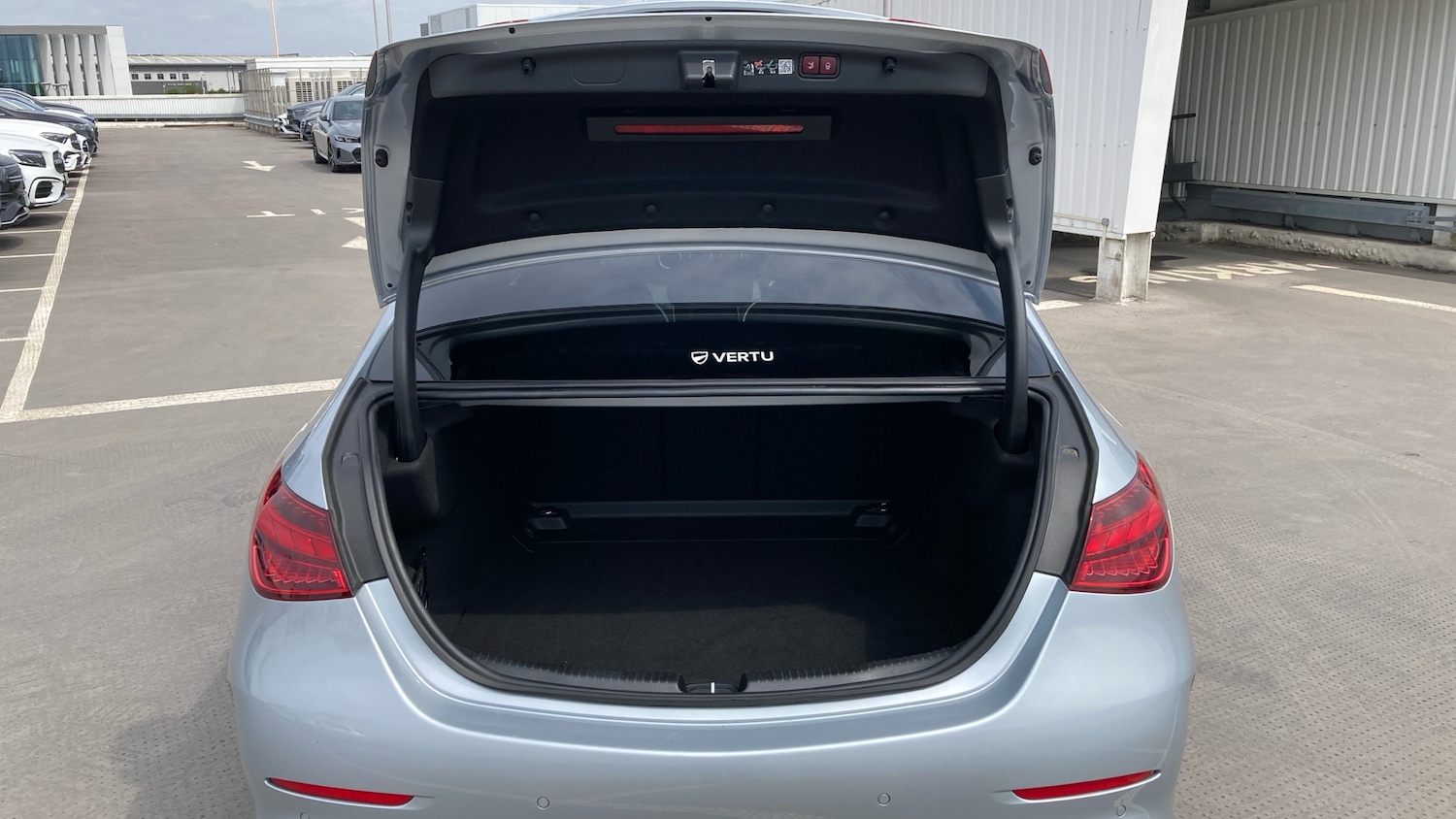 Used Mercedes-Benz C Class 2024 for sale - 76393951: Photo 4