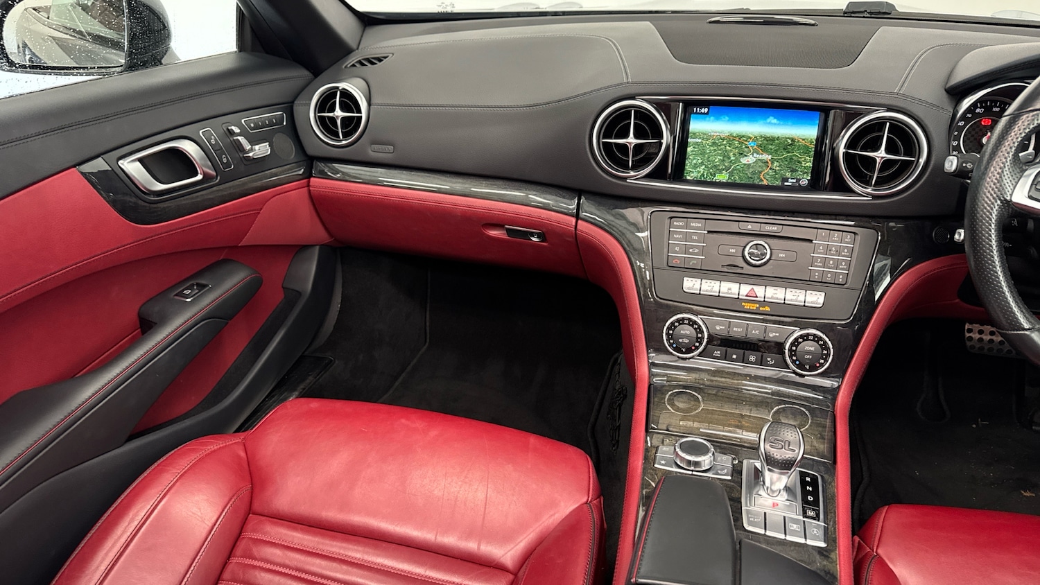 Used Mercedes-Benz SL 2018 for sale - 77149197: Photo 14