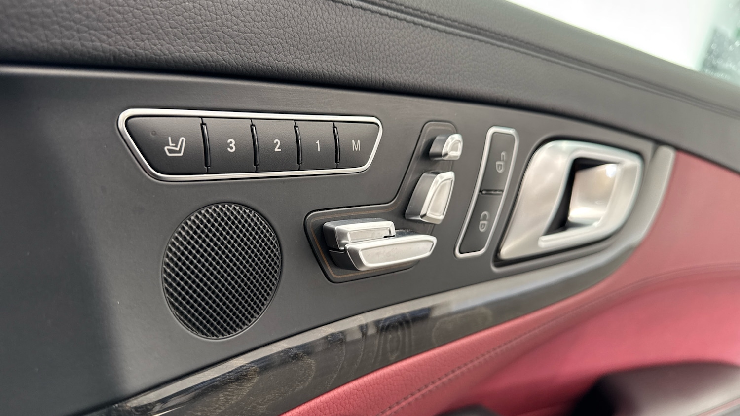 Used Mercedes-Benz SL 2018 for sale - 77149197: Photo 21