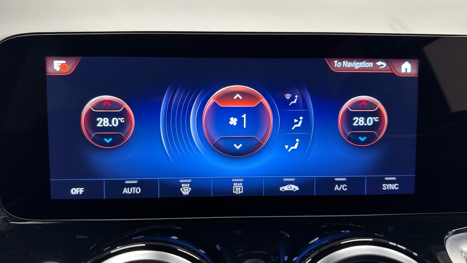 Used Mercedes-Benz GLB 2022 for sale - 78161811: Photo 40